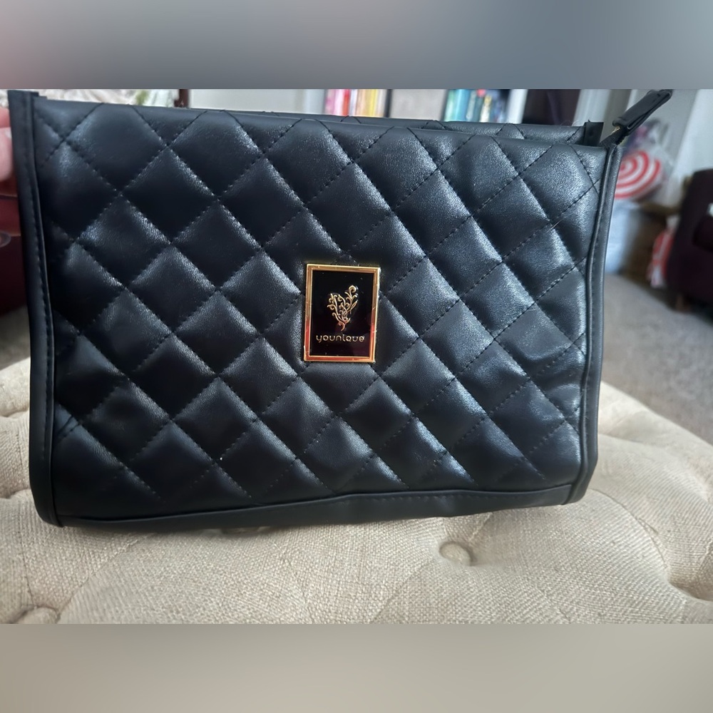 Younique make-up bag/purse